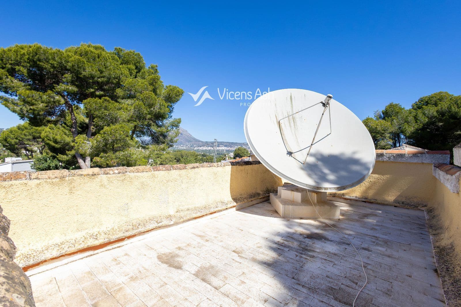 4 quarto Casa em Banda para venda em Javea / Xabia com piscina - 599 000 € (Ref: 9863570)