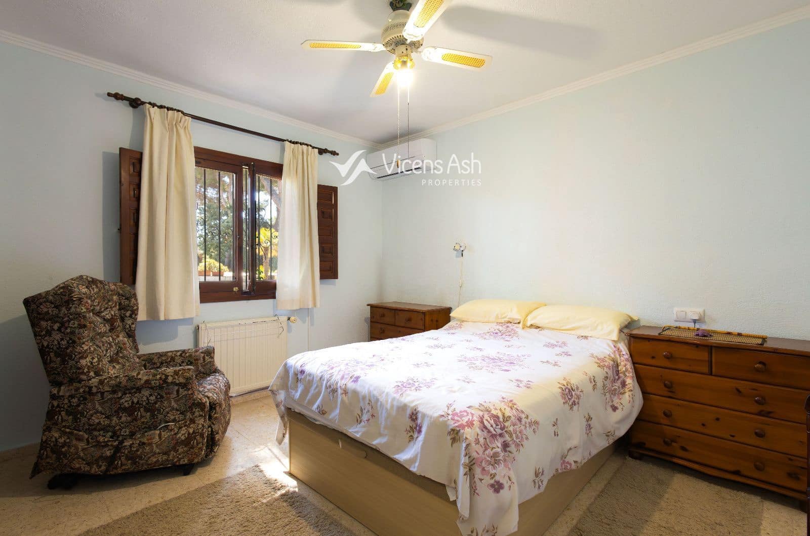 4 quarto Casa em Banda para venda em Javea / Xabia com piscina - 599 000 € (Ref: 9863570)