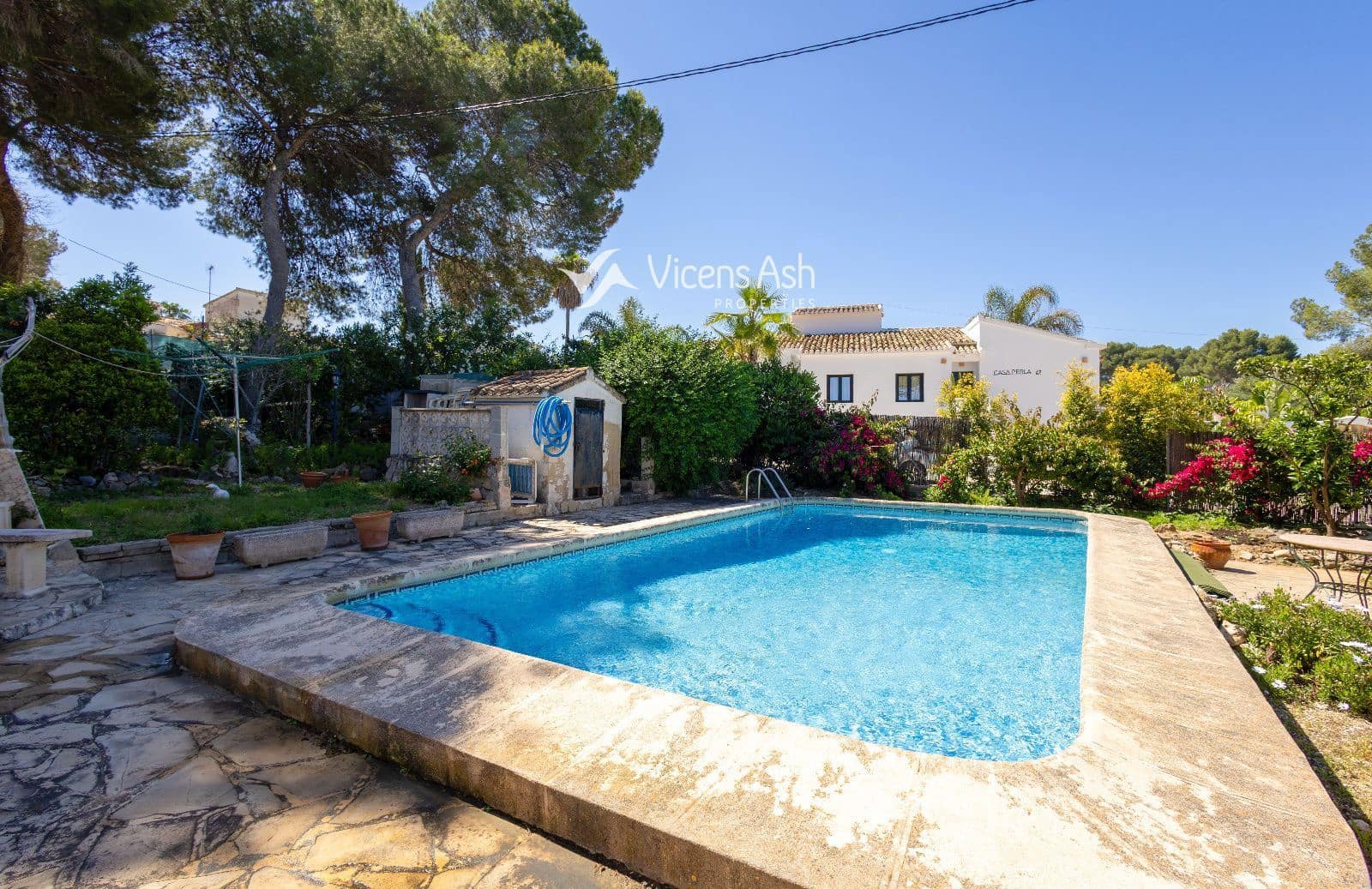 4 quarto Casa em Banda para venda em Javea / Xabia com piscina - 599 000 € (Ref: 9863570)