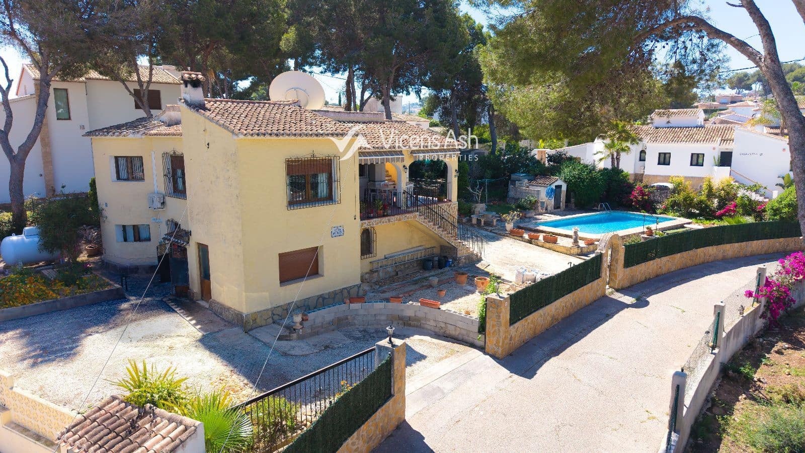 4 quarto Casa em Banda para venda em Javea / Xabia com piscina - 599 000 € (Ref: 9863570)