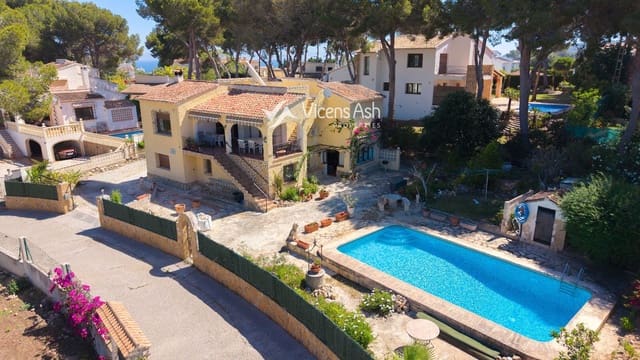4 quarto Casa em Banda para venda em Cap Martí - El Tossalet - Pinomar, Javea / Xàbia com piscina - 599 000 € (Ref: 9863570)