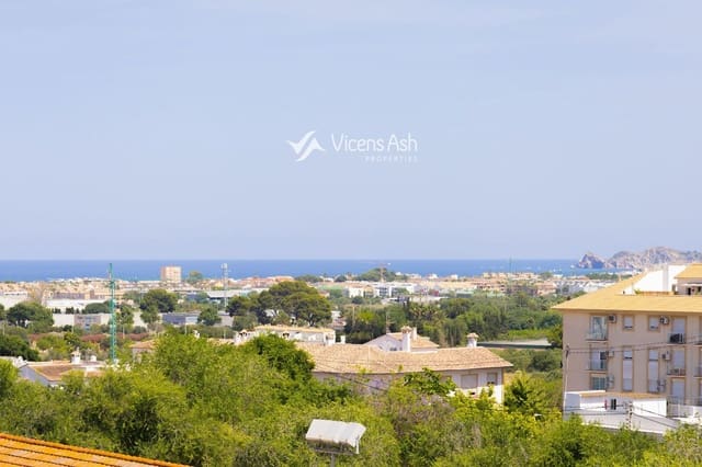 5 soverom Penthouse til salgs i Centro ciudad, Javea / Xàbia - € 240 000 (Ref: 9863656)
