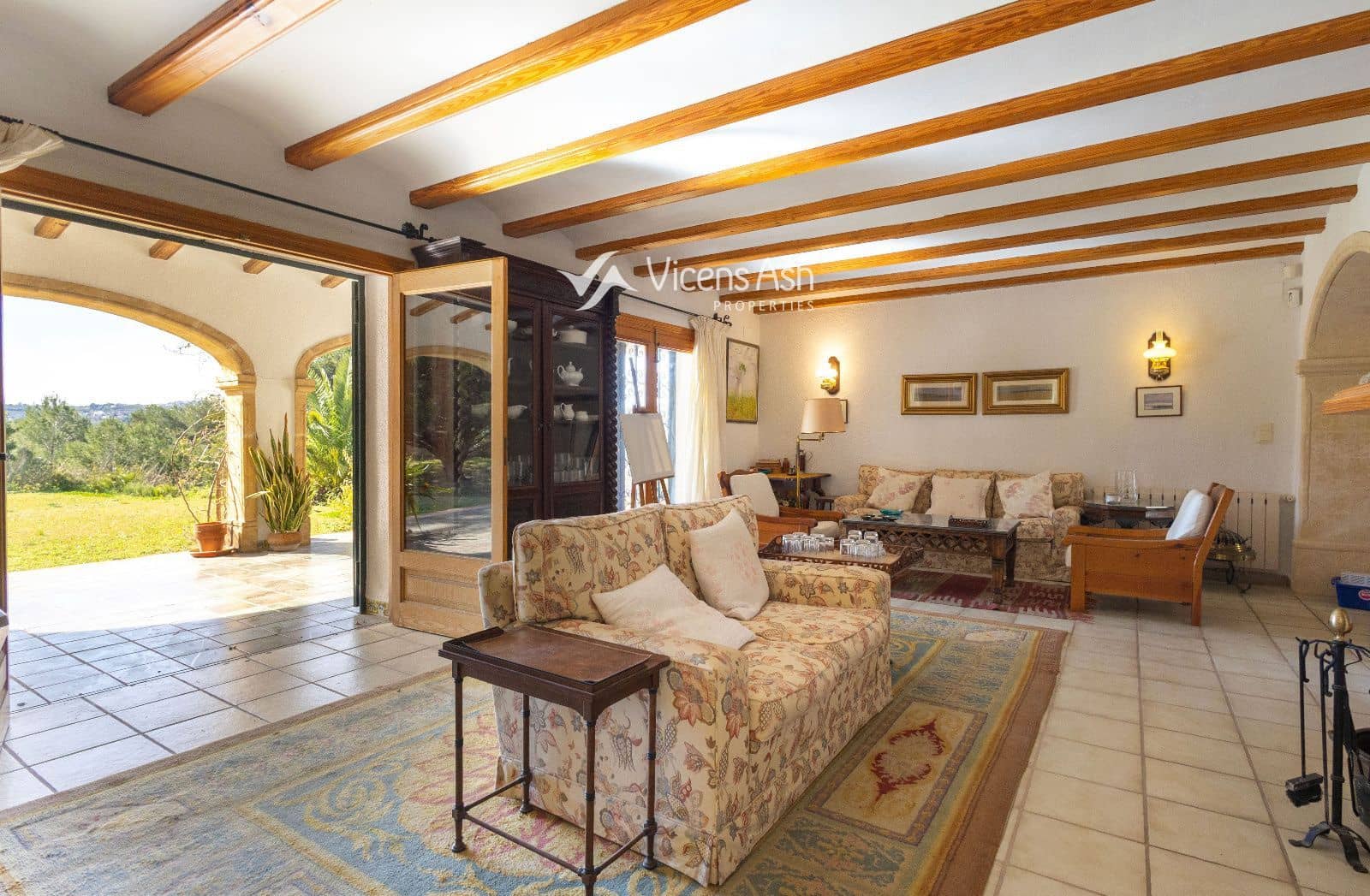 4 soverom Hus til salgs i Javea / Xabia med svømmebasseng garasje - € 1 840 000 (Ref: 9866107)