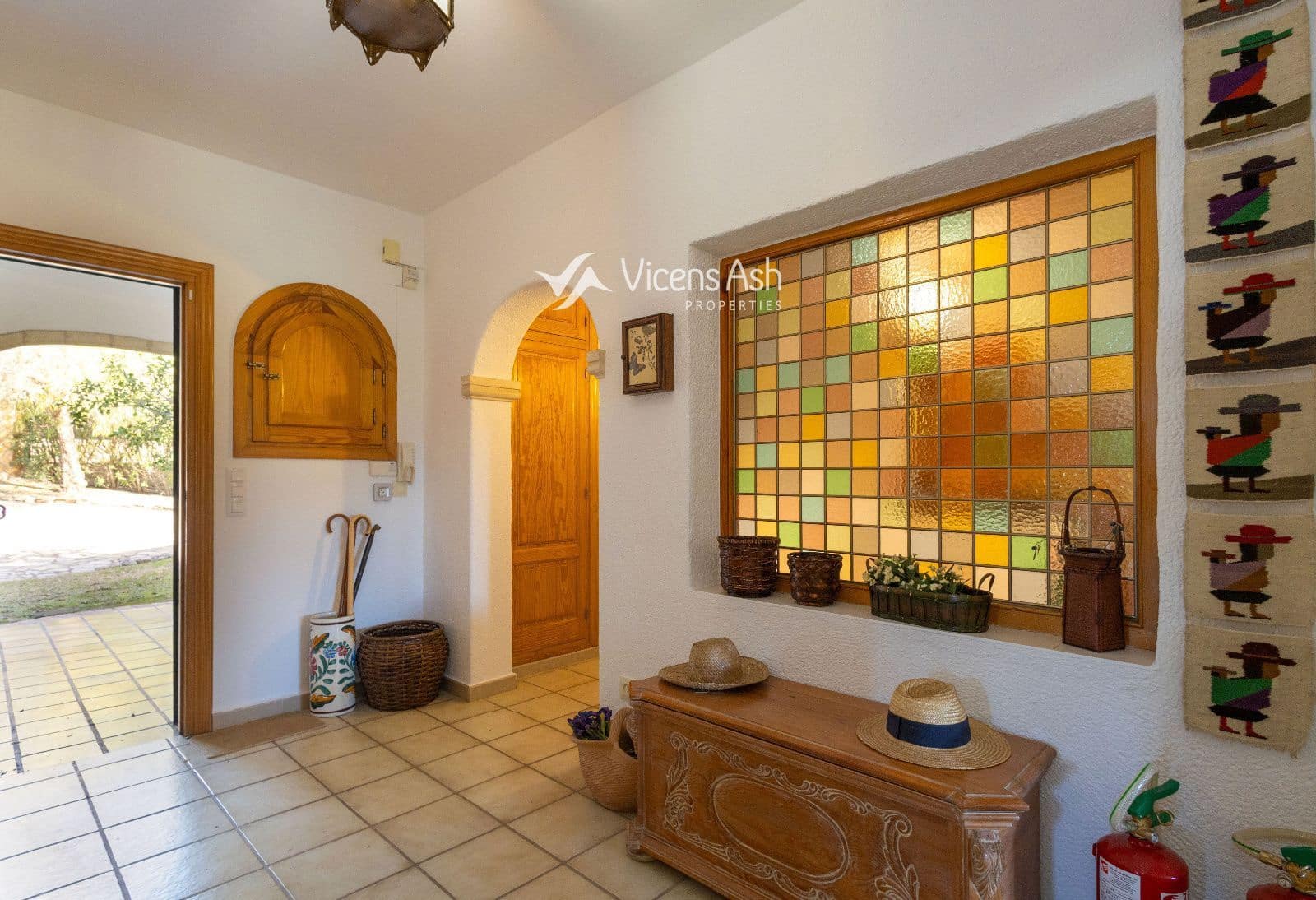 4 soverom Hus til salgs i Javea / Xabia med svømmebasseng garasje - € 1 840 000 (Ref: 9866107)