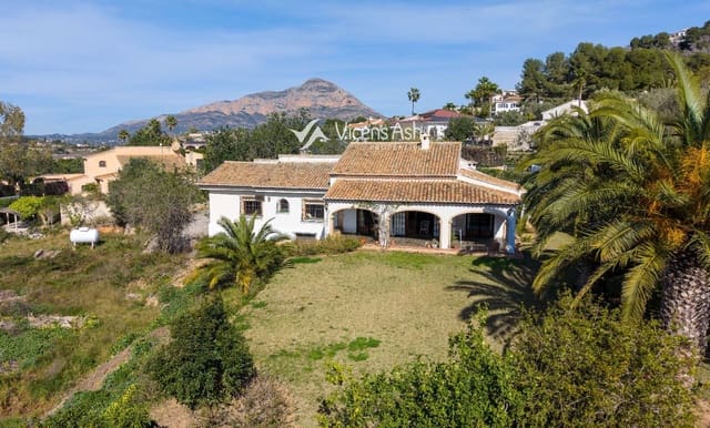 4 quarto Casa em Banda para venda em Partides comunes - Adsubia, Javea / Xàbia com piscina garagem - 1 840 000 € (Ref: 9866107)