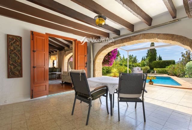 4 soveværelse Byhus til salg i Montgó - Ermita, Javea / Xàbia med swimmingpool garage - € 750.000 (Ref: 9867707)