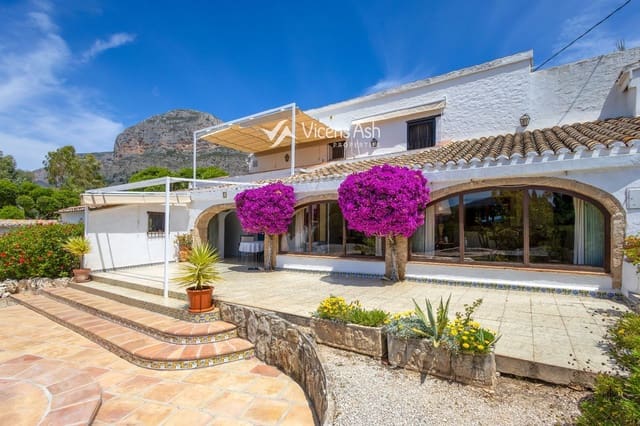4 soveværelse Byhus til salg i Montgó - Ermita, Javea / Xàbia med swimmingpool garage - € 750.000 (Ref: 9867707)