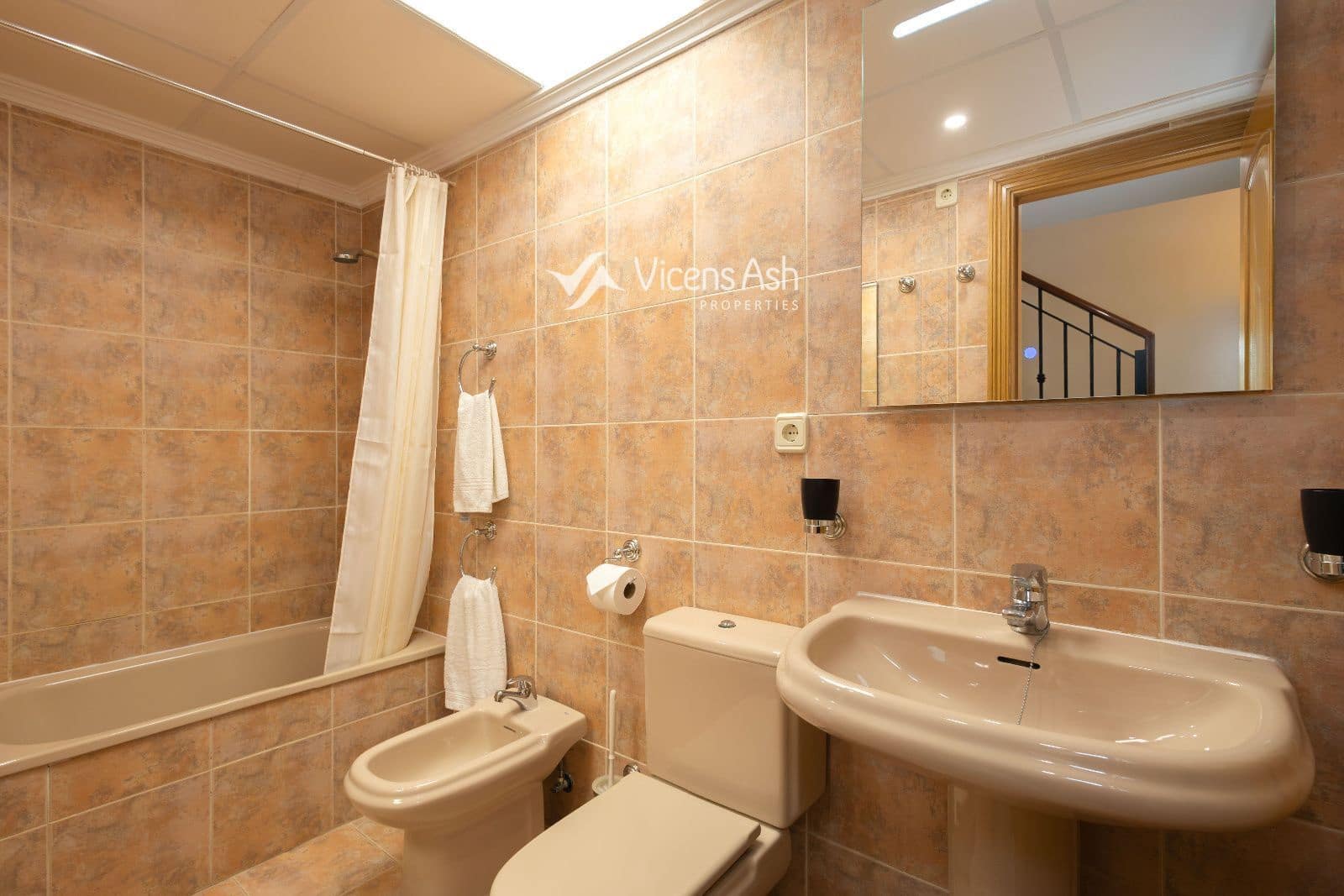 3 quarto Casa em Banda para venda em Javea / Xabia com piscina - 420 000 € (Ref: 9908968)