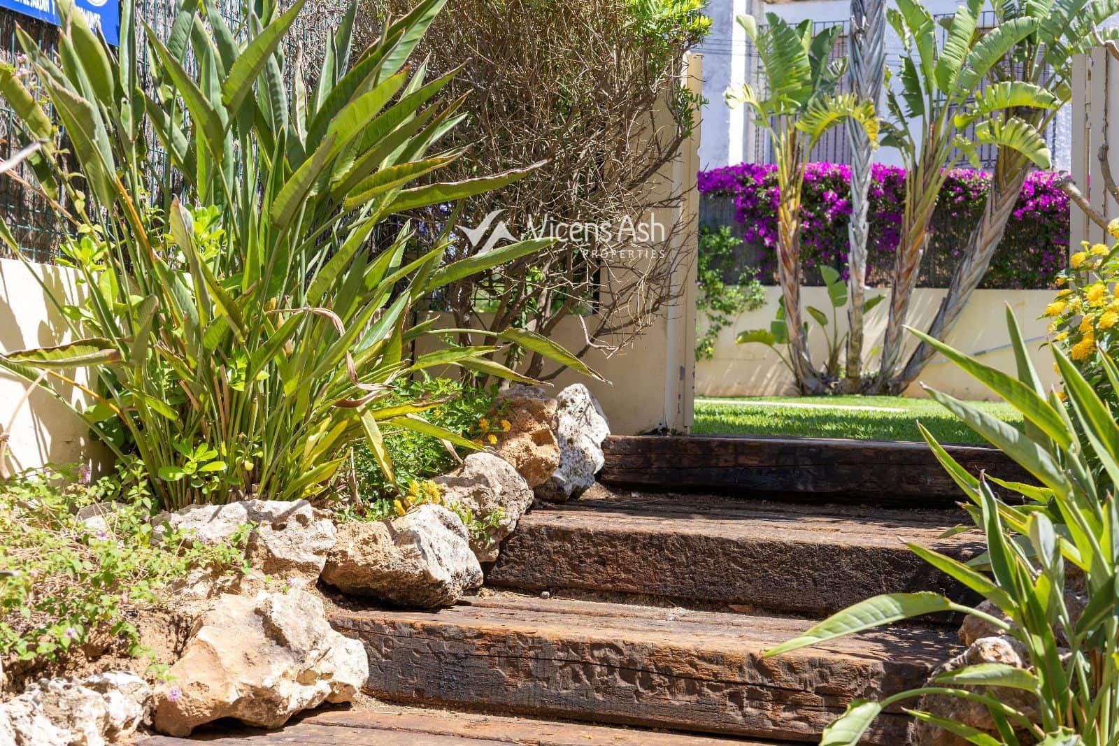 3 quarto Casa em Banda para venda em Javea / Xabia com piscina - 420 000 € (Ref: 9908968)