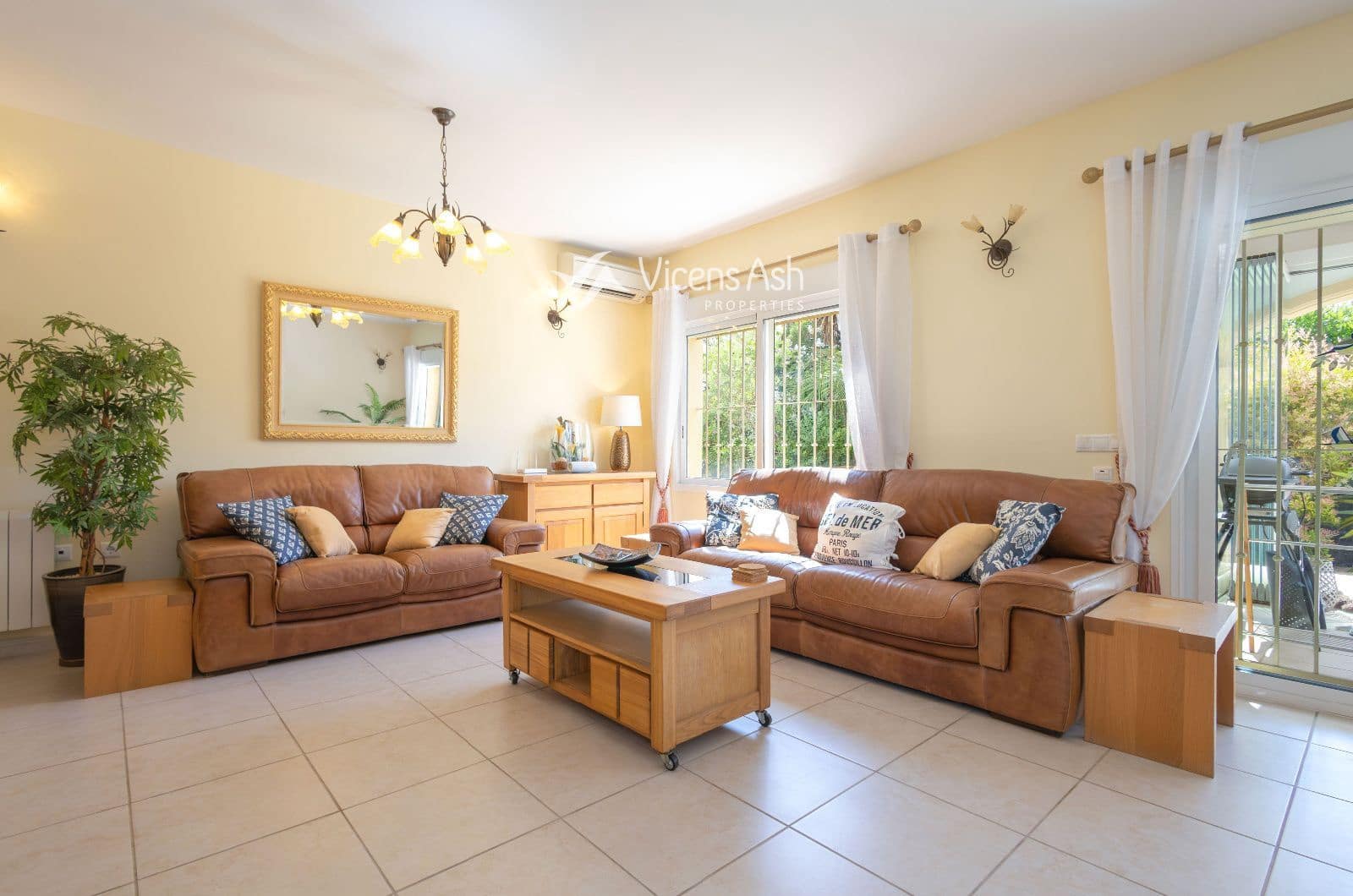 3 quarto Casa em Banda para venda em Javea / Xabia com piscina garagem - 720 000 € (Ref: 9928500)