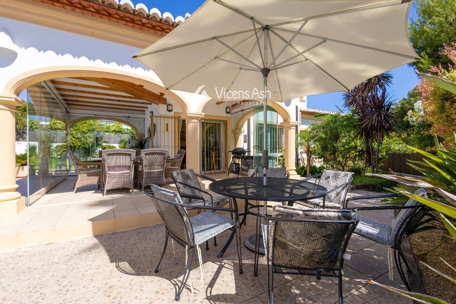 3 quarto Casa em Banda para venda em Javea / Xabia com piscina garagem - 720 000 € (Ref: 9928500)