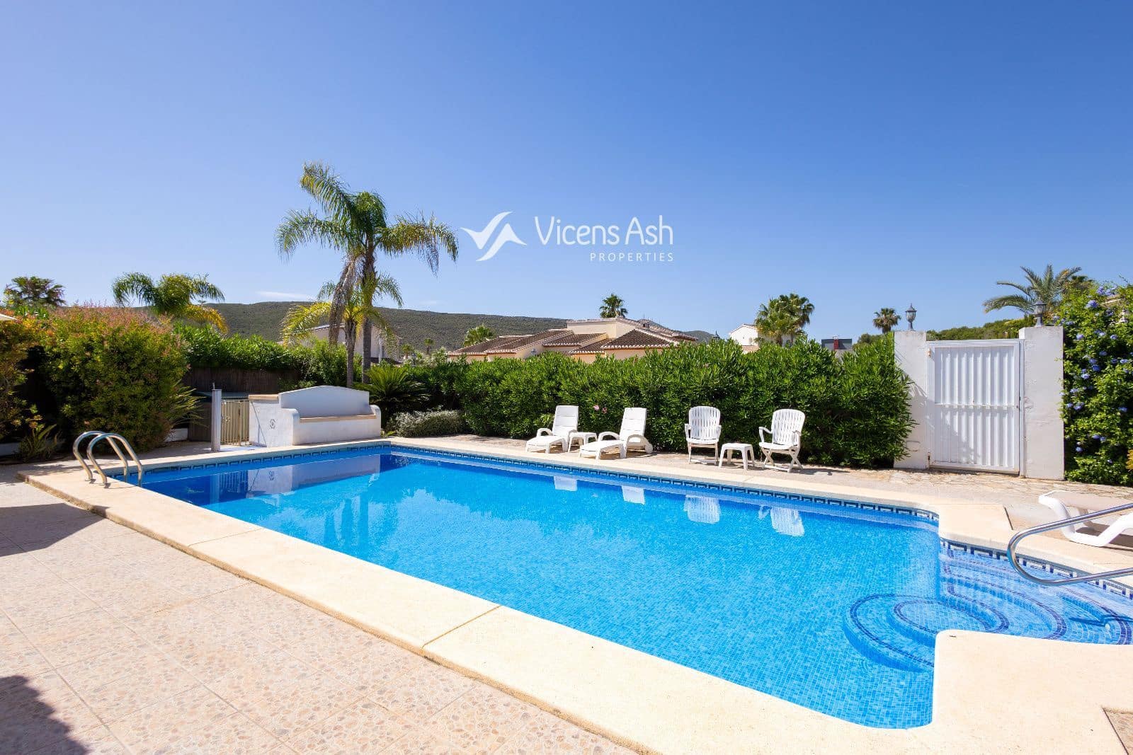 3 quarto Casa em Banda para venda em Javea / Xabia com piscina garagem - 720 000 € (Ref: 9928500)