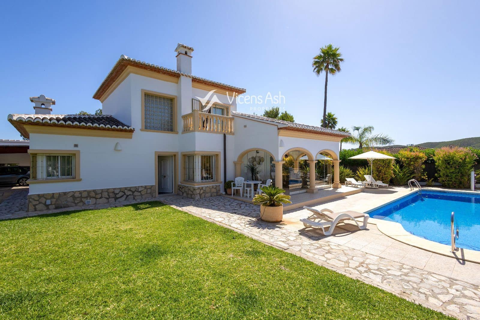 3 quarto Casa em Banda para venda em Javea / Xabia com piscina garagem - 720 000 € (Ref: 9928500)