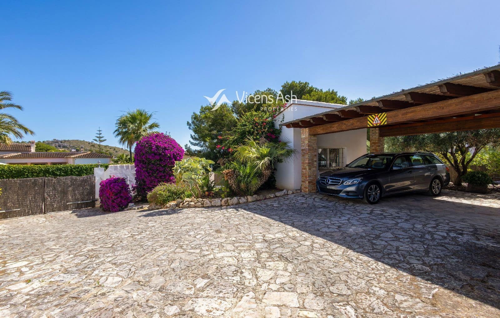 3 quarto Casa em Banda para venda em Javea / Xabia com piscina garagem - 720 000 € (Ref: 9928500)