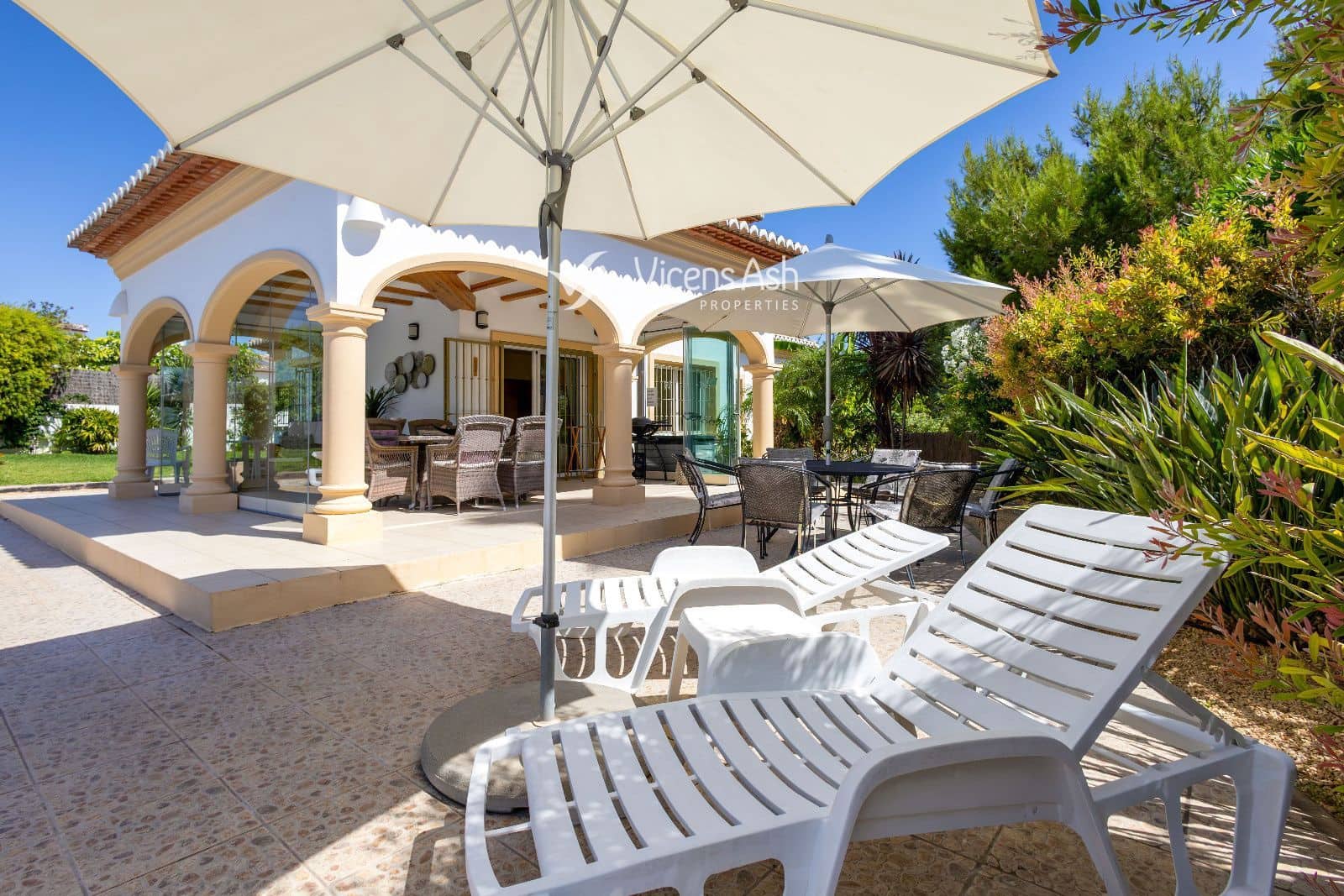 3 quarto Casa em Banda para venda em Javea / Xabia com piscina garagem - 720 000 € (Ref: 9928500)