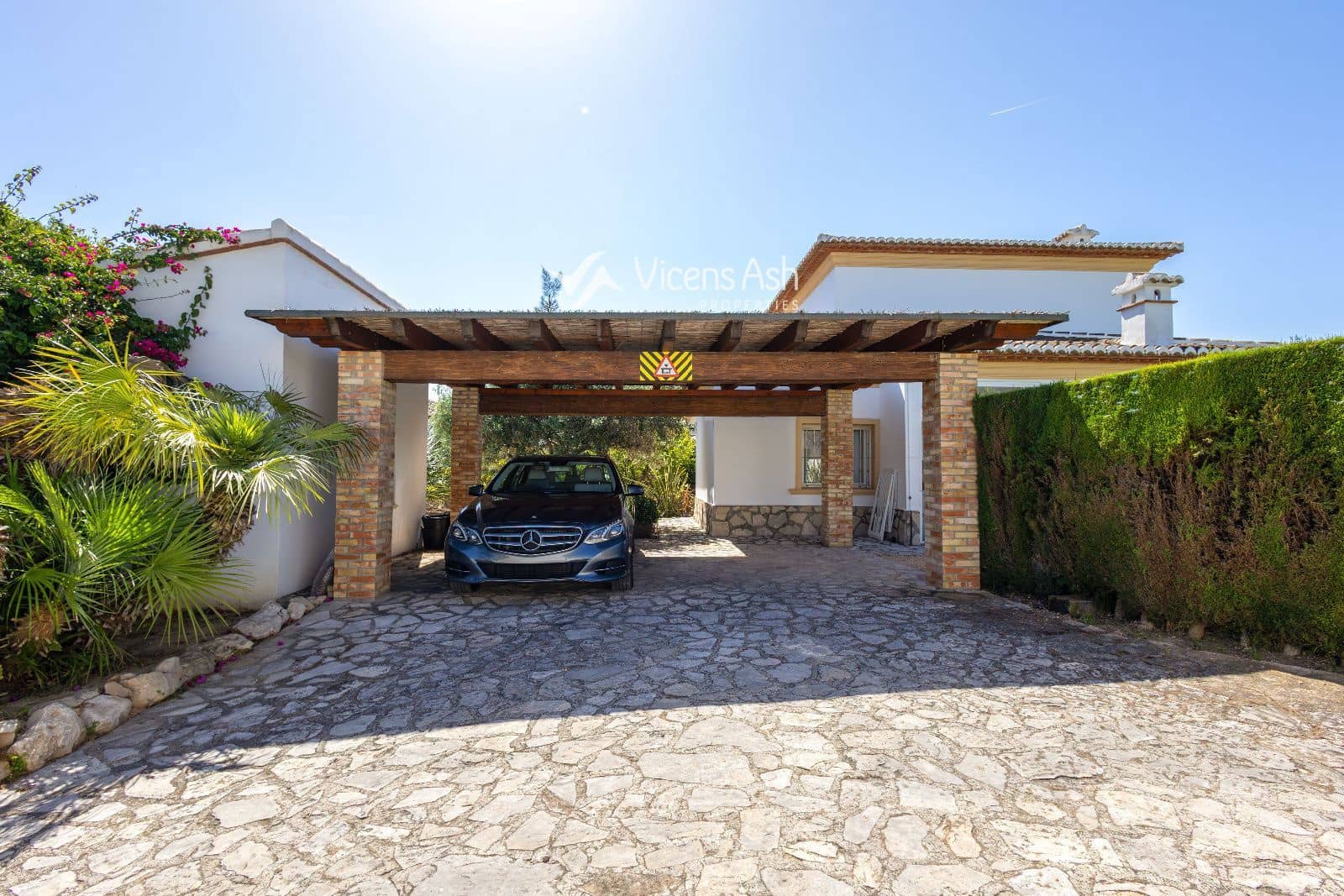3 quarto Casa em Banda para venda em Javea / Xabia com piscina garagem - 720 000 € (Ref: 9928500)