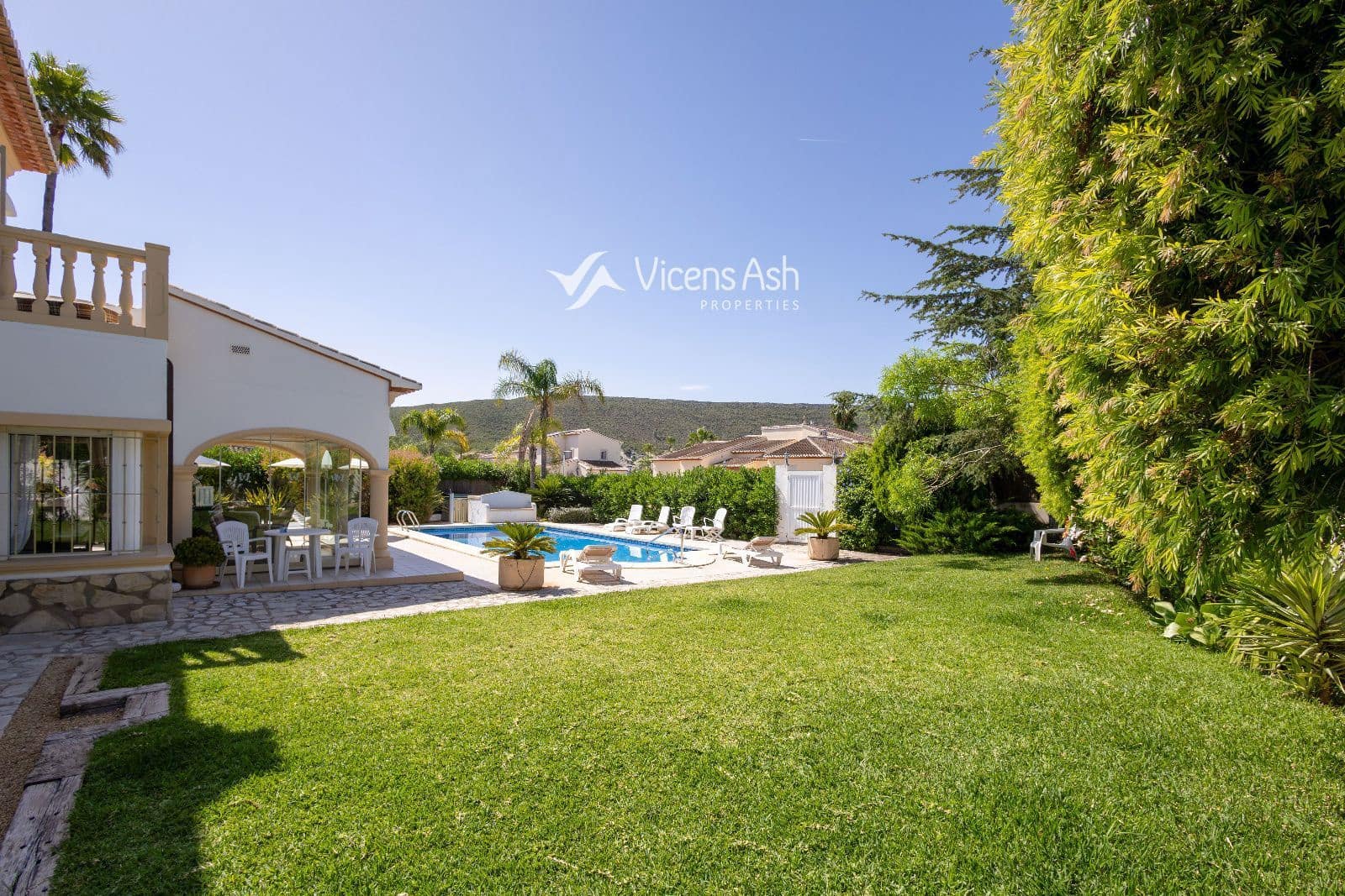 3 quarto Casa em Banda para venda em Javea / Xabia com piscina garagem - 720 000 € (Ref: 9928500)