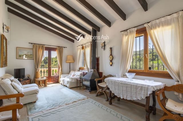 3 quarto Casa em Banda para venda em Gata de Gorgos com piscina garagem - 650 000 € (Ref: 9937143)
