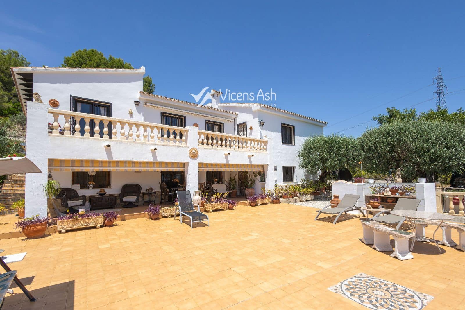 3 quarto Casa em Banda para venda em Gata de Gorgos com piscina garagem - 650 000 € (Ref: 9937143)