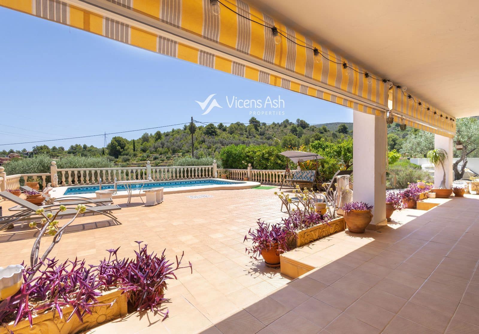 3 quarto Casa em Banda para venda em Gata de Gorgos com piscina garagem - 650 000 € (Ref: 9937143)