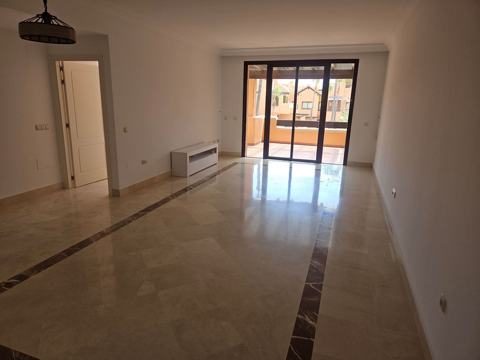 3 camera da letto Appartamento da affittare in Marbella con piscina garage - 3.900 € (Rif: 10021406)