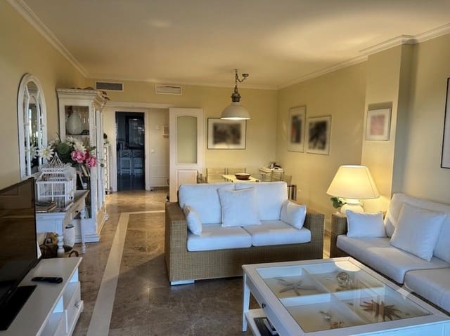 2 slaapkamer Appartement te huur in Nueva Alcántara, Marbella met zwembad - € 1.750 (Ref: 10030942)