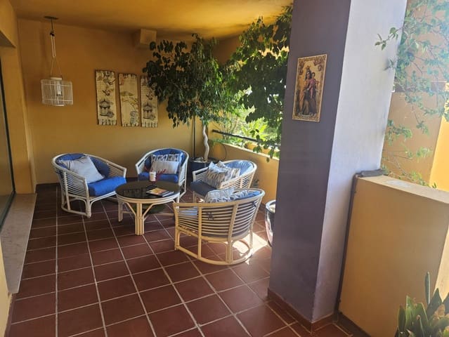 2 slaapkamer Appartement te huur in Nueva Alcántara, Marbella met zwembad - € 1.750 (Ref: 10030942)