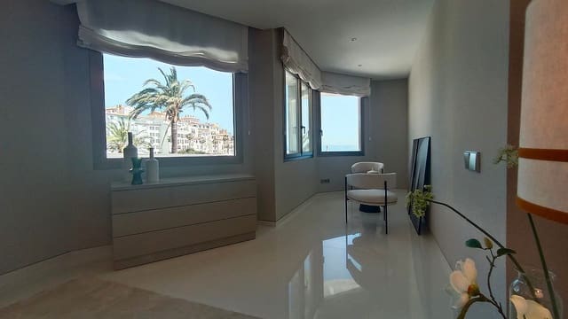 5 camera da letto Appartamento in vendita in Puerto Banus, Marbella con piscina garage - 5.900.000 € (Rif: 10034272)