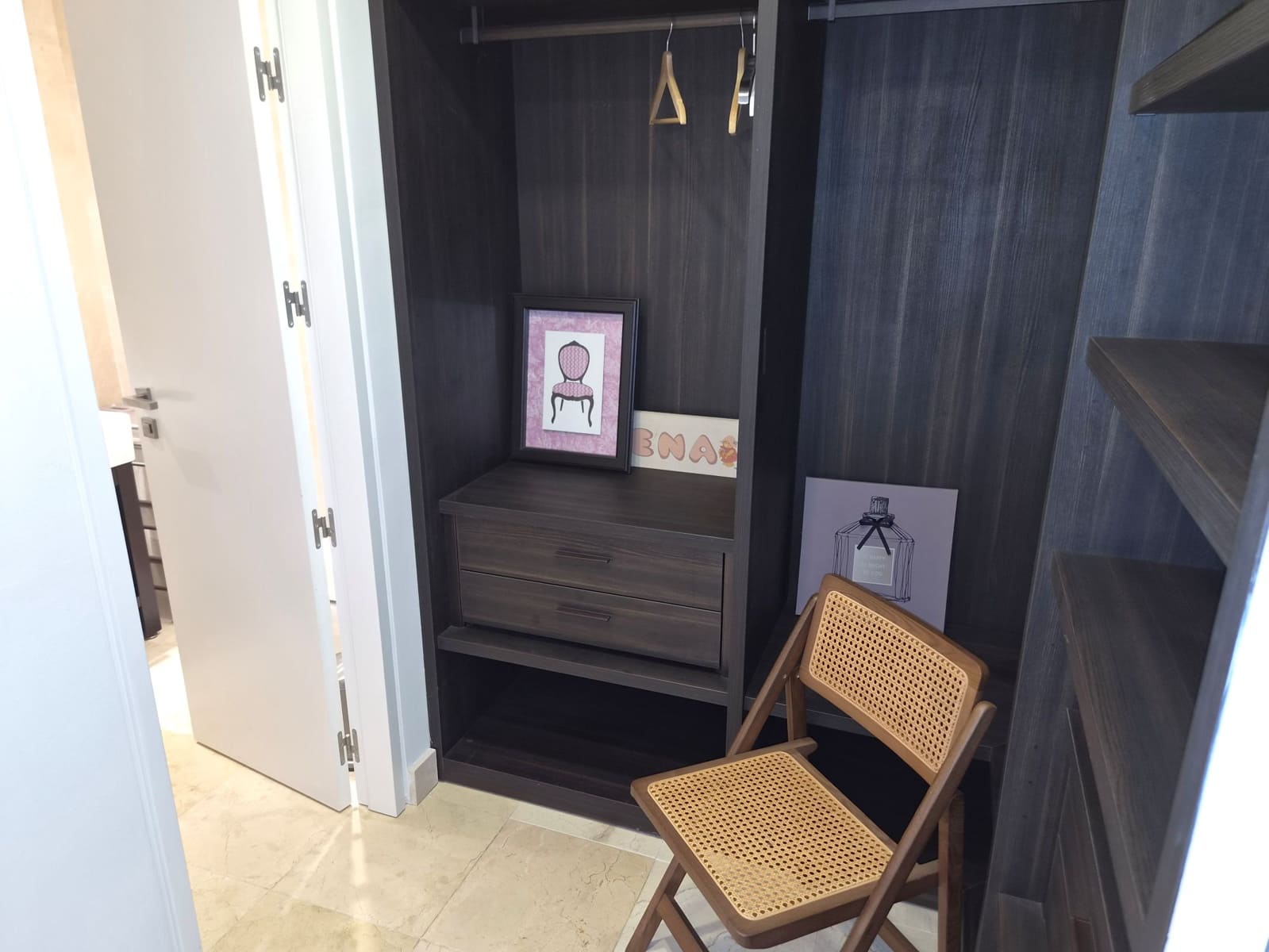 4 sypialnia Apartament do wynajęcia w Benahavis z basenem garażem - 5 500 € (Ref: 10081742)
