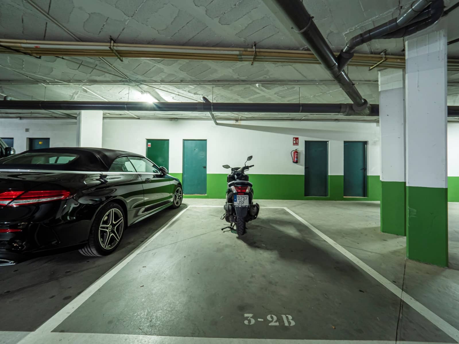 2 soveværelse Lejlighed til salg i Marbella med swimmingpool - € 1.575.000 (Ref: 8277443)