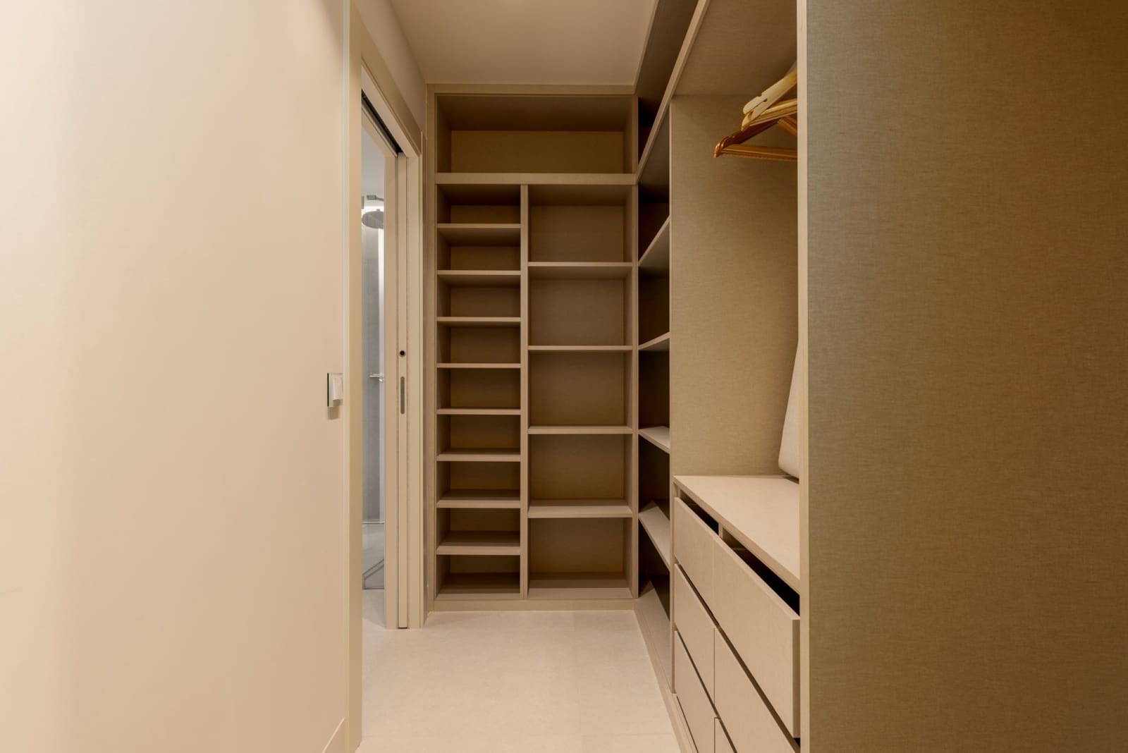 3 soverom Leilighet til salgs i Estepona med svømmebasseng garasje - € 1 850 000 (Ref: 8285140)