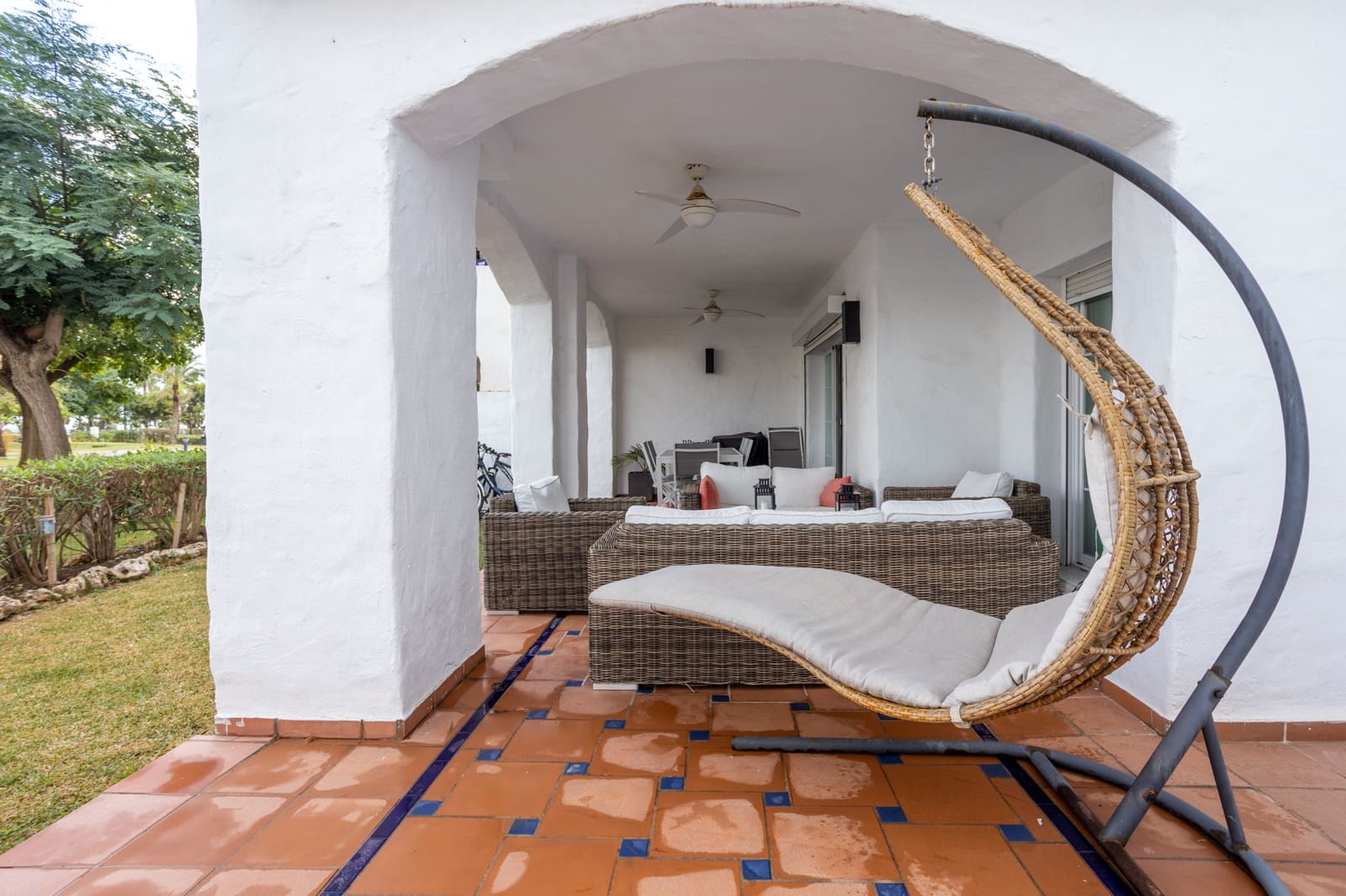 3 soveværelse Lejlighed til leje i San Pedro de Alcantara med swimmingpool garage - € 3.700 (Ref: 8323080)