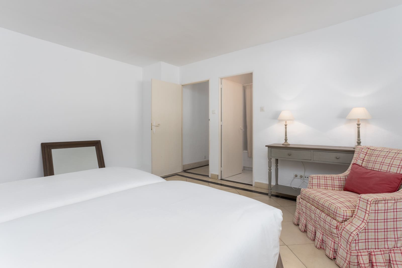 3 bedroom Villa for holiday rental in Guadalmina - € 2,875 (Ref: 8329093)