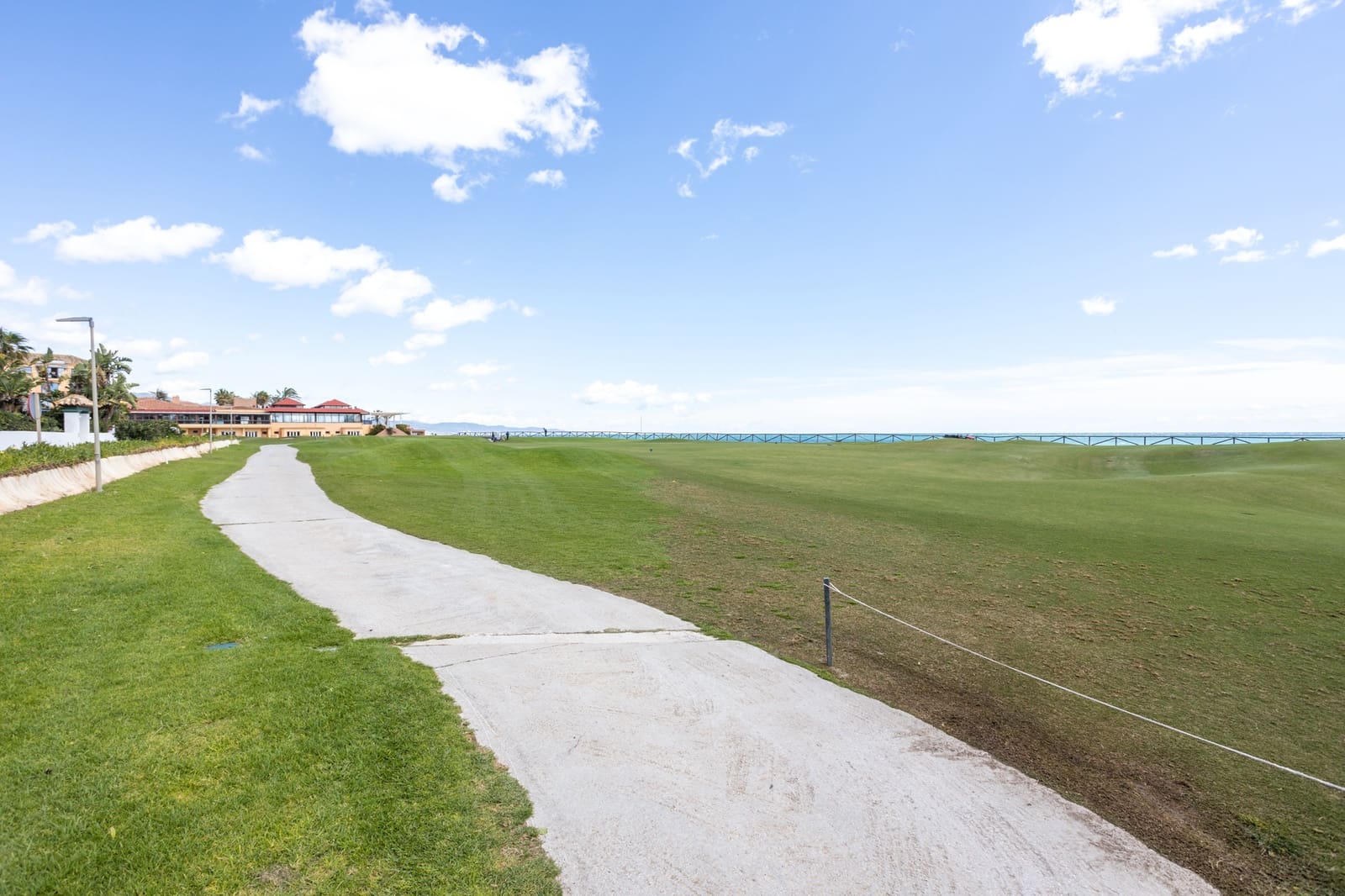 3 bedroom Villa for holiday rental in Guadalmina - € 2,875 (Ref: 8329093)