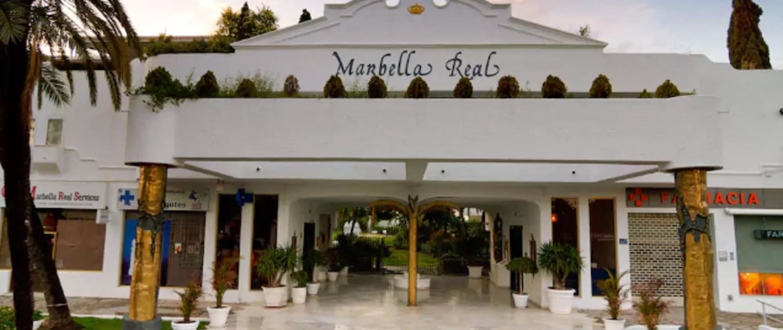 2 makuuhuone Huoneisto vuokrattavana paikassa Marbella mukana uima-altaan 
autotalli - 1 850 € (Ref: 8343863)