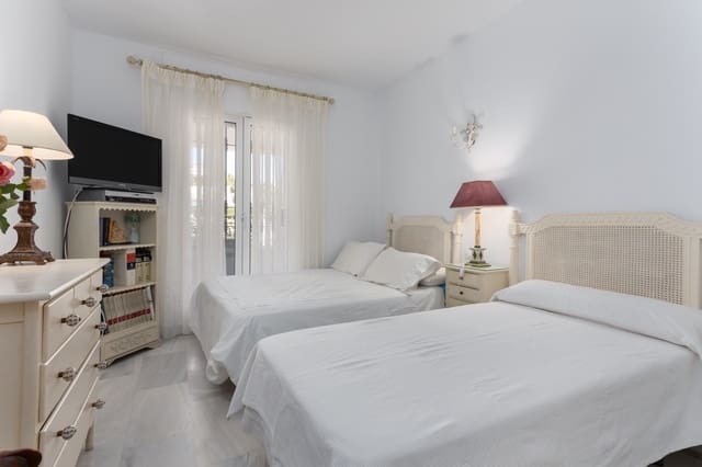 2 soverom Leilighet til leie i Casco Antiguo, Marbella med svømmebasseng garasje - € 2 500 (Ref: 8535527)