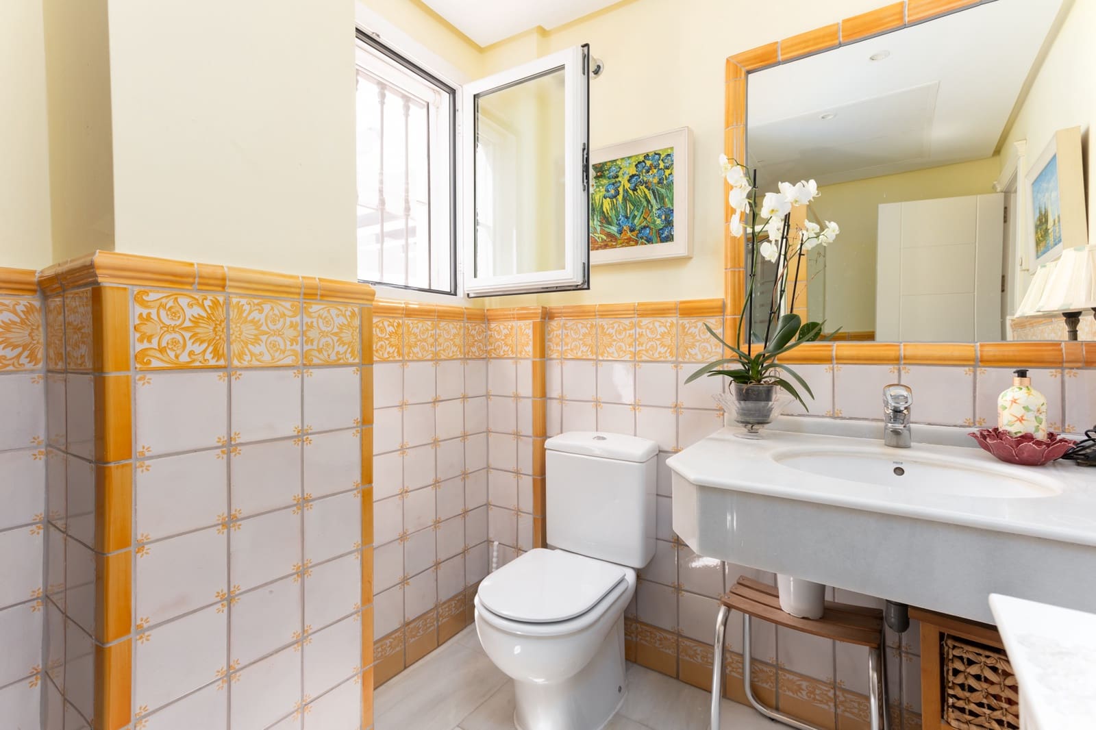 2 soveværelse Lejlighed til leje i Marbella med swimmingpool garage - € 2.500 (Ref: 8535527)