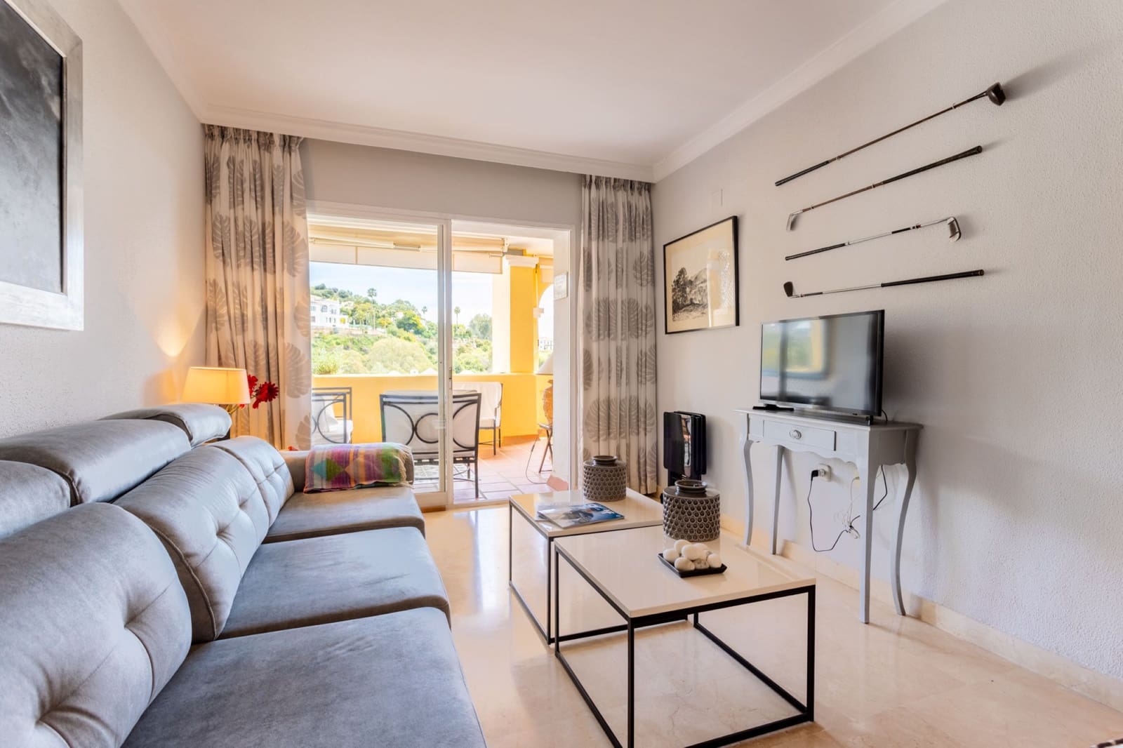 2 quarto Apartamento para venda em Benahavis com piscina garagem - 380 000 € (Ref: 8982821)