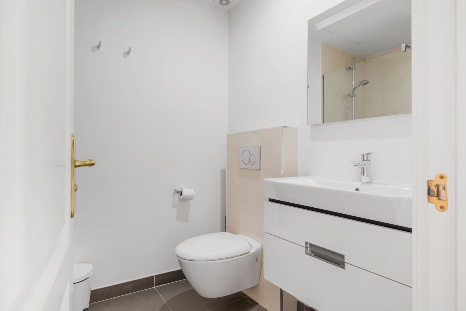 5 soverom Rekkehus til salgs i Benahavis med svømmebasseng garasje - € 1 095 000 (Ref: 9133059)