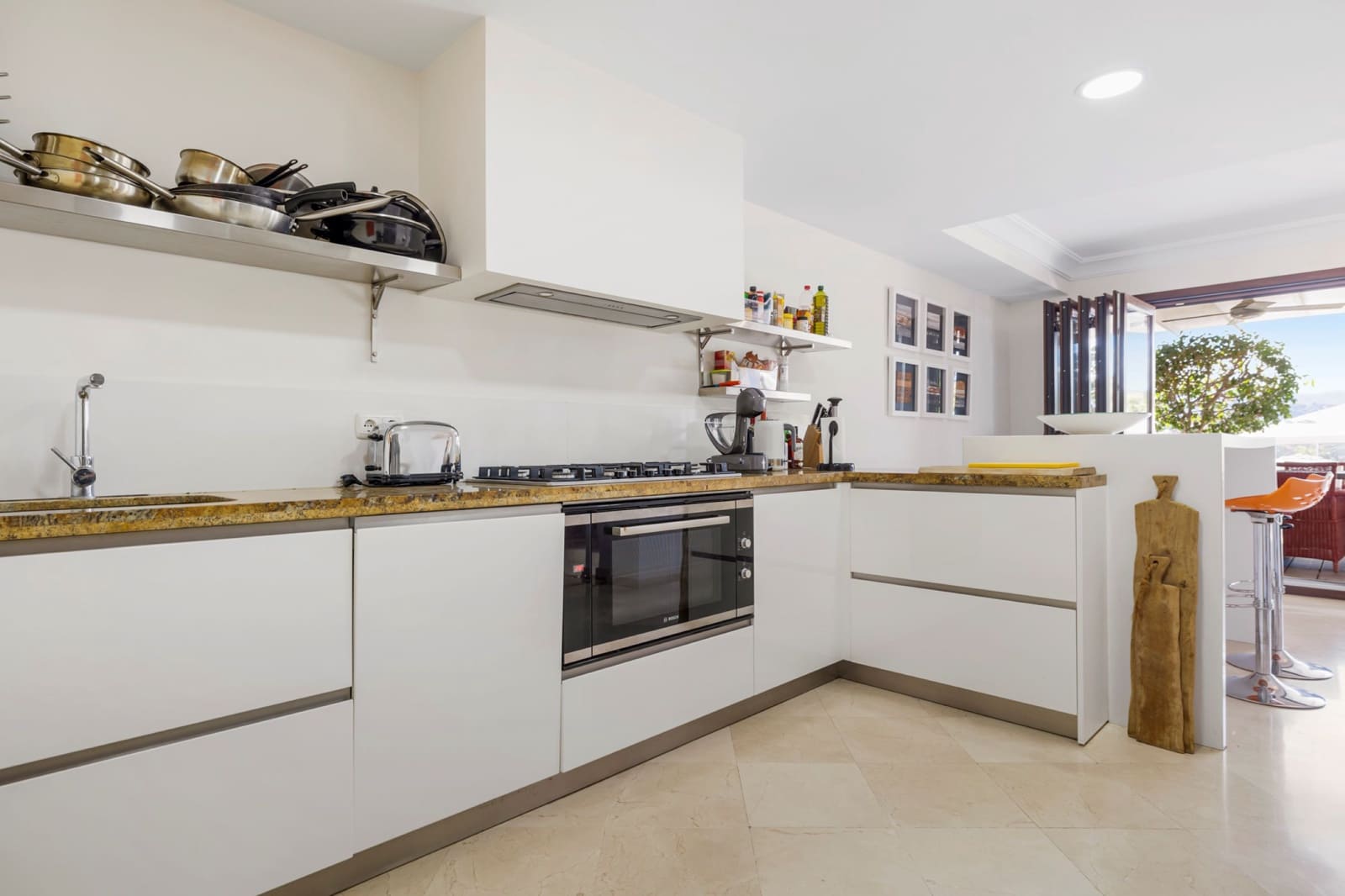 5 soverom Rekkehus til salgs i Benahavis med svømmebasseng garasje - € 1 095 000 (Ref: 9133059)