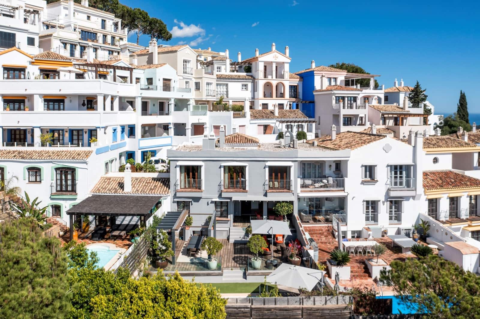 5 soverom Rekkehus til salgs i Benahavis med svømmebasseng garasje - € 1 095 000 (Ref: 9133059)