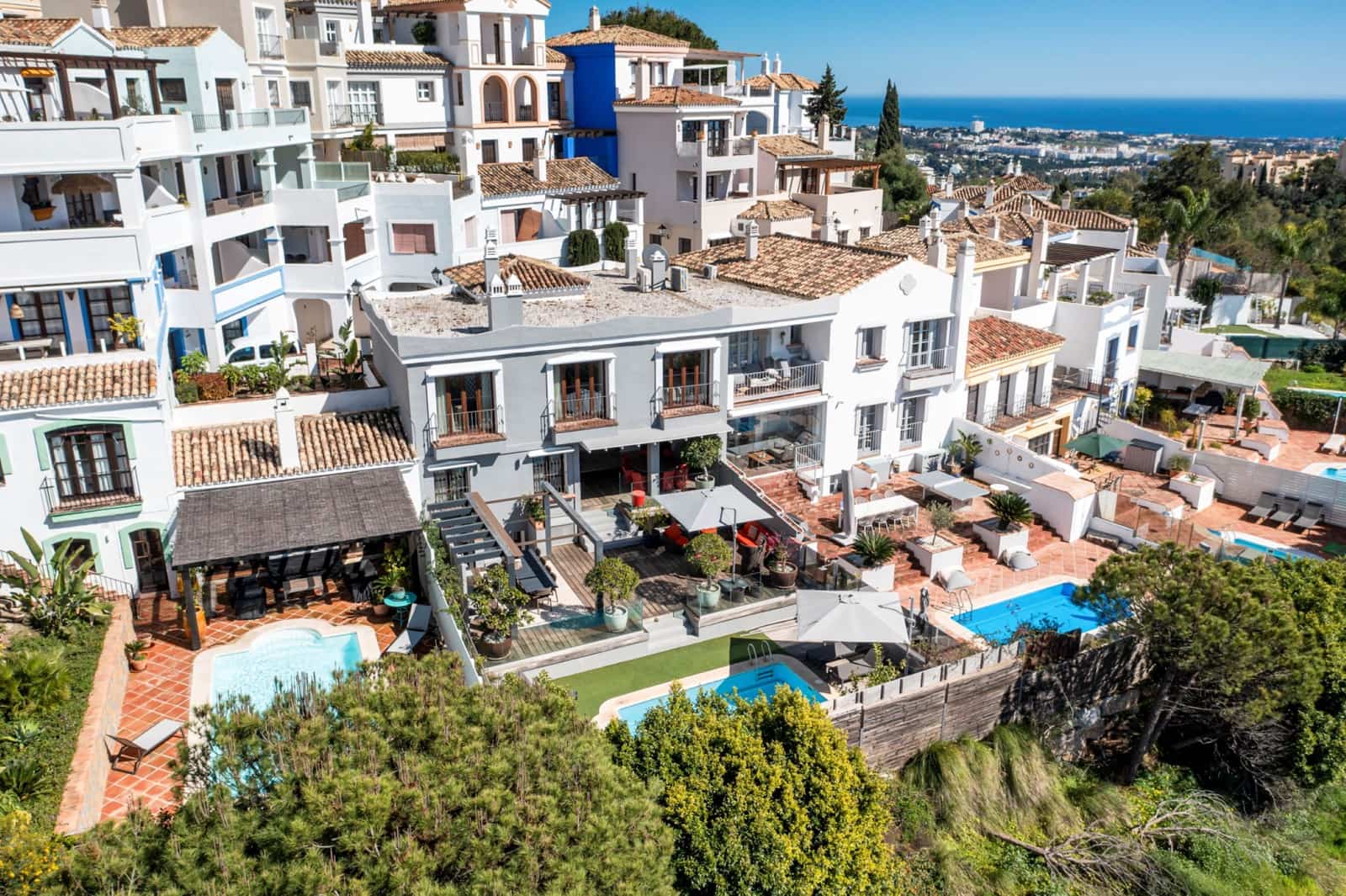 5 soverom Rekkehus til salgs i Benahavis med svømmebasseng garasje - € 1 095 000 (Ref: 9133059)