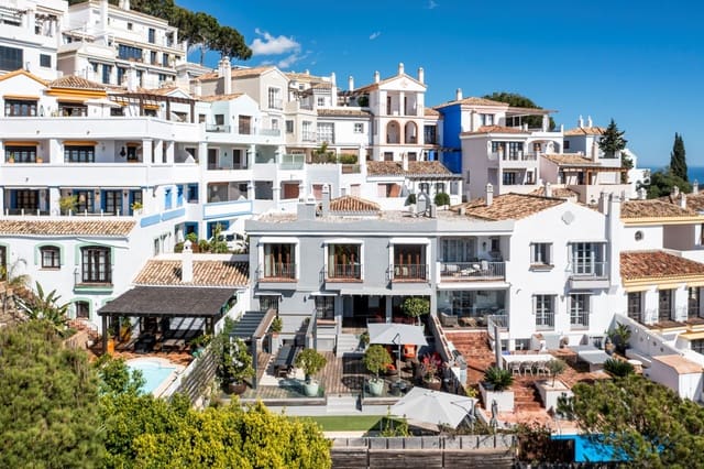 5 soveværelse Rækkehus til salg i La Quinta, Benahavís med swimmingpool garage - € 1.095.000 (Ref: 9133059)