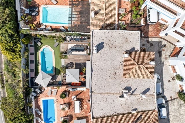 5 soverom Rekkehus til salgs i La Quinta, Benahavís med svømmebasseng garasje - € 1 095 000 (Ref: 9133059)