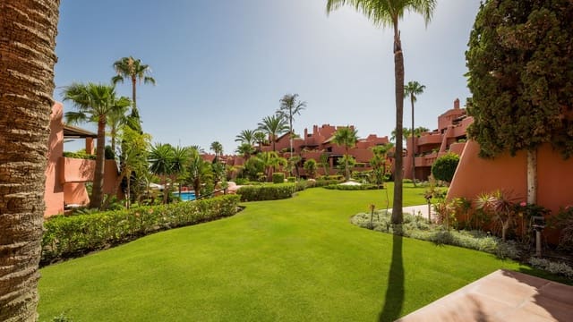 3 soverom Leilighet til salgs i Guadalmansa, Estepona med svømmebasseng garasje - € 1 825 000 (Ref: 9133093)