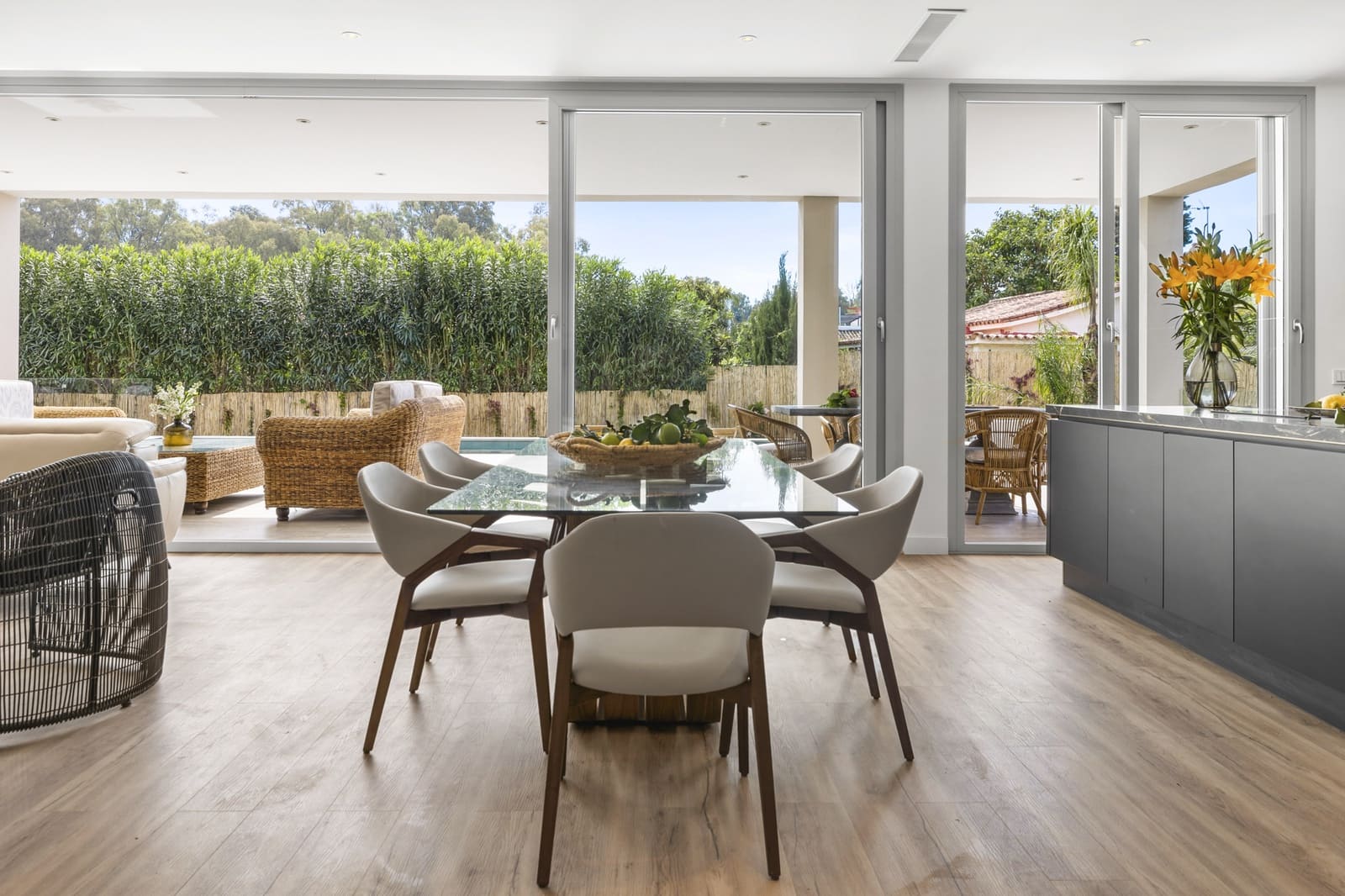 5 soveværelse Byhus til salg i San Pedro de Alcantara med swimmingpool garage - € 2.950.000 (Ref: 9138291)