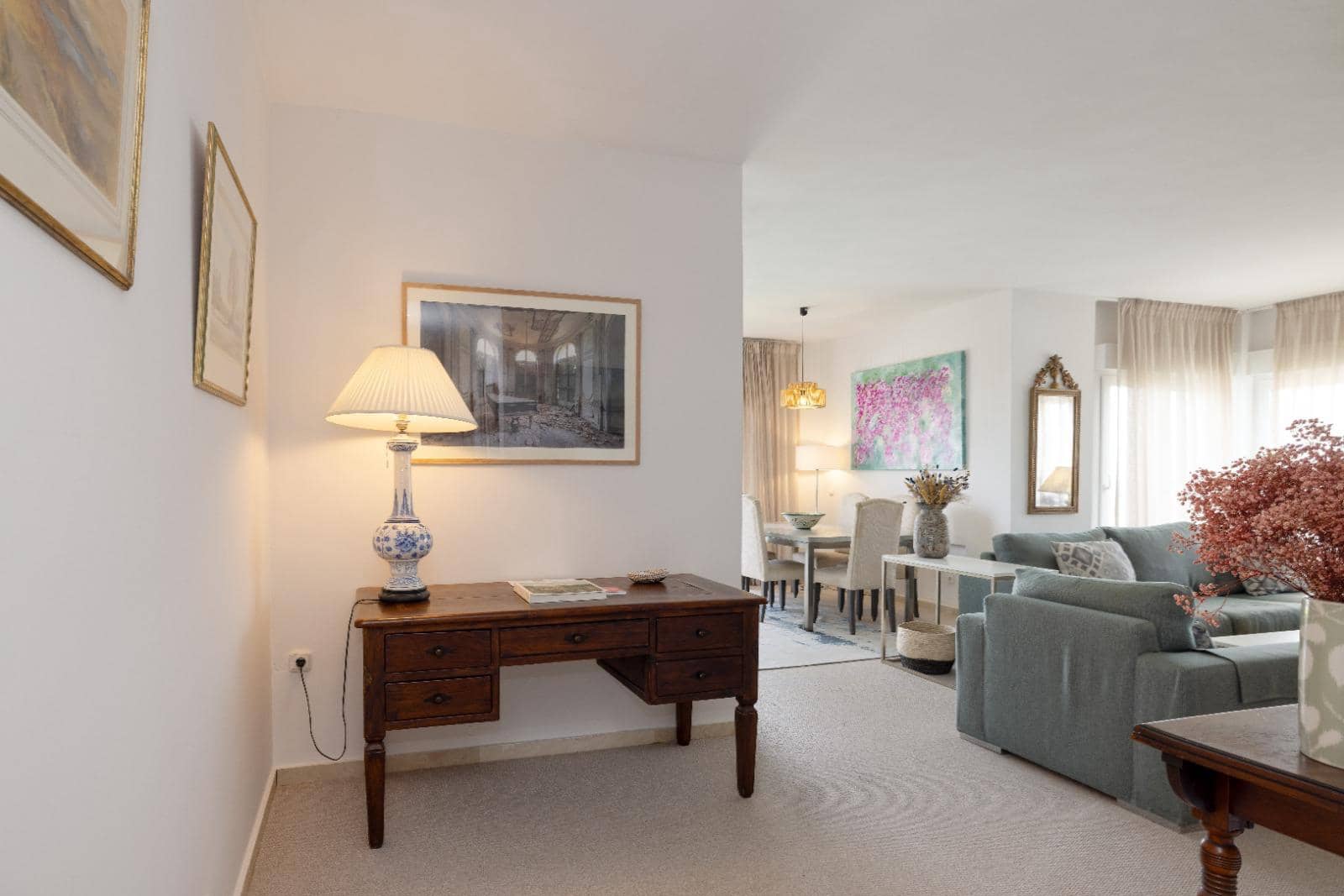 2 soveværelse Lejlighed til leje i Marbella med garage - € 2.100 (Ref: 9185970)