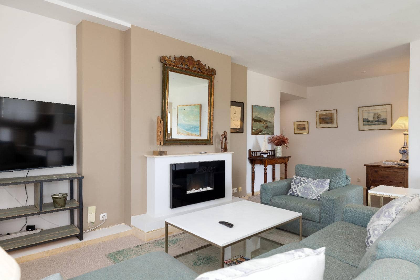 2 soveværelse Lejlighed til leje i Marbella med garage - € 2.100 (Ref: 9185970)