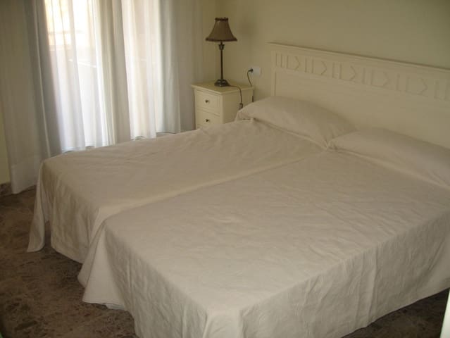 2 camera da letto Appartamento da affittare in Nueva Alcántara, Marbella con piscina garage - 1.800 € (Rif: 9401183)