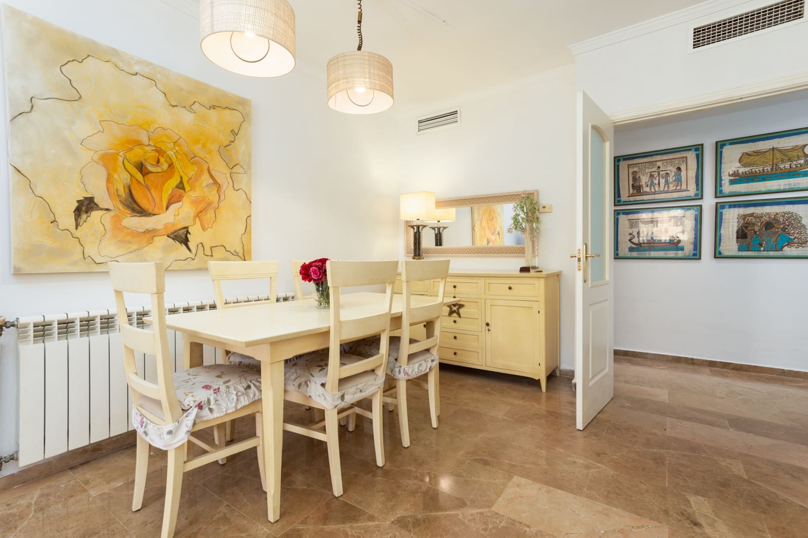 2 soveværelse Lejlighed til leje i Marbella med swimmingpool garage - € 2.000 (Ref: 9491657)